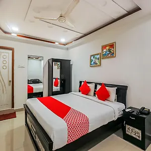 Oyo 13062 Kamala Residency-inn Hyderabad