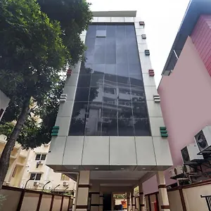 Hotel Midtown 3*