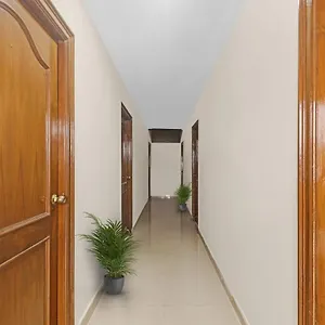 Oyo Altima Suites Near Ayyapa Society 3*
