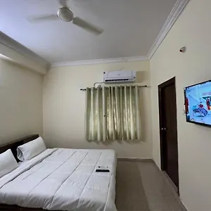 Collection O 80642 Aj Grand Hyderabad