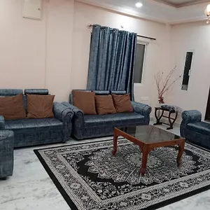 2-bedroom Elegant And Spacious Ac Only For Families, Prime Location, Just 100m From Main Road! Apartment Hyderabad
