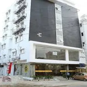 Cosy With Private Bath And Work Desk Hyderabad