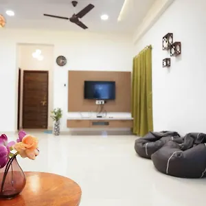 Casa Feliz @ Near Us Embassy , Gachibowli Apartment Hyderabad