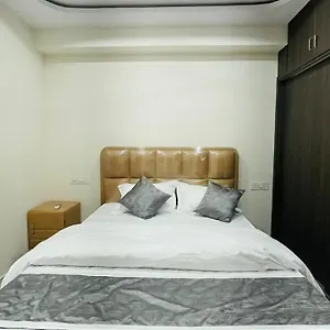 Viswanadhuni's Antilia Comfort Single Homestay