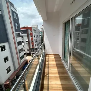 Mee Homes Madhapur Family Fully Furnished 2 Bhk Premium Flats 401 Apartment *