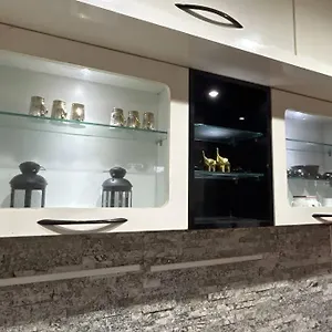 Park View Flat With Ac * Hyderabad