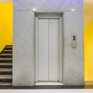 Oyo 10139 Palak Residency 2*