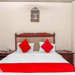 Hotel O Grandeur By Orbit Near Chennai Shopping Mall