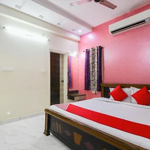 Hotel Collection O Madhapur 3*