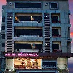Hollyhock Hotel