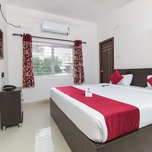 Qube Hotel