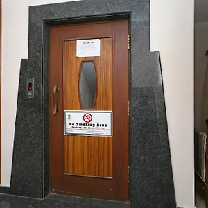 Hotel Oyo 8932 Delight Gachibowli Hyderabad