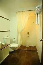Treebo Tara Residency 3*
