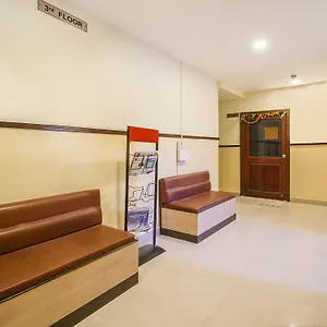 Oyo 10107 Ankitha Residency Hotel