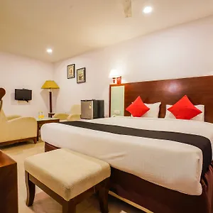 Capital O 23149 Uotel Hotel 3*