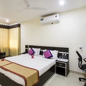 Oyo 7672 Pride 2* Hyderabad