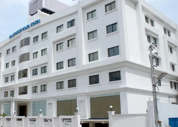 Hampshire Plaza Hotel Haiderabad foto