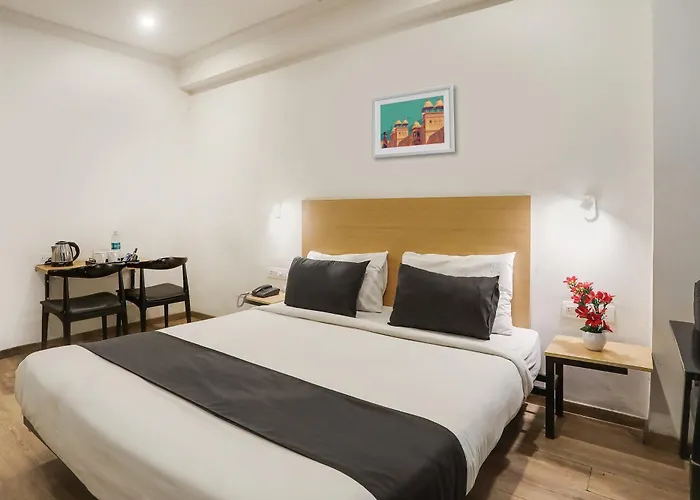 Townhouse Rajdhani Residency Sururnagar photo
