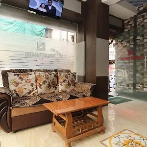 Oyo 35755 Sagar Grand