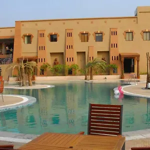 Papyrus Port Resort 3*