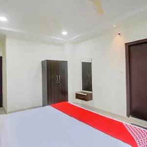 Hotel Oyo Pgr Guest Near Shilparamam Hyderabad