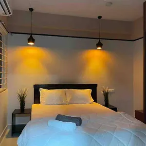 Apricot: 1bhk Humble Abode In Botanical Gardens