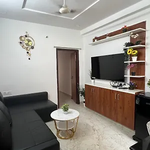 Apartment Atlas Homes 1bhk With 55inch Tv, Wifi, Geyser, Ro