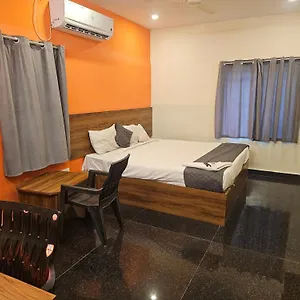 Simra Relax 3* Hyderabad