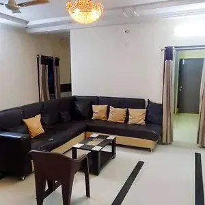 Servostay - 3 Bhk Fully Furnished Lavish With Parking In Kphb Near Forum Nexus Mall Hyderabad