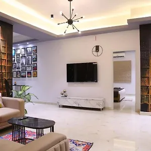 Apartment Veetil 3bhk Ac, Kukatpally, Hyderabad