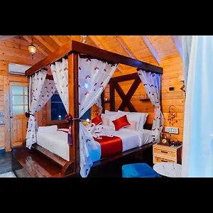Lovely Hawk Wooden Holiday home