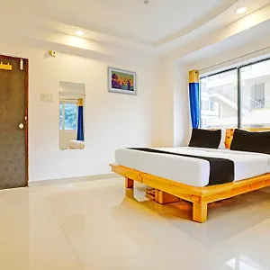 O Tree Hotel