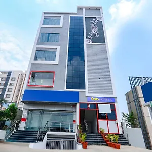 Fabhotel Vks - Nr Umcc Shahpur Hotel