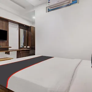 Hotel Super Capital O Qualia Gachibowli 3*