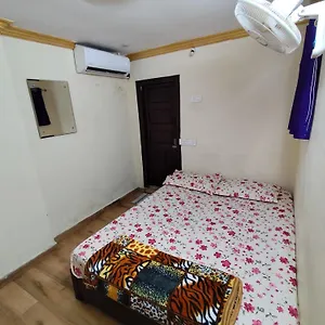 V Guest 2* Hyderabad