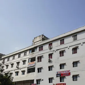 Oyo 70927 Continental 2* Hyderabad