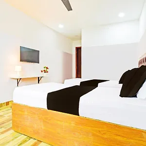 O Stayo Hotel 3*