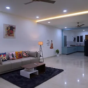 Lotus Pond-3bhk Ac -banjarahills Apartment *