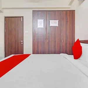 Super O Qualia Nallagandla Hotel 4*