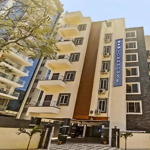 Collection O White House Near Kims Kondapur