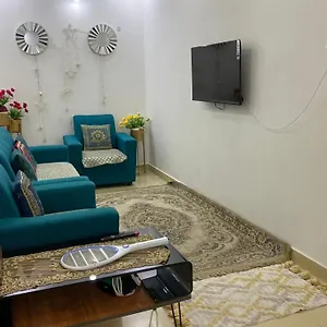 아파트 Srt Homely 3bhk With Amenities