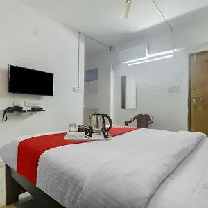 Hotel O Rr 3*