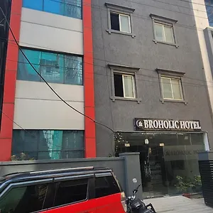 Fabhotel Aig Broholic - 250m From Aig Hospital, Gachibowli * Hyderabad