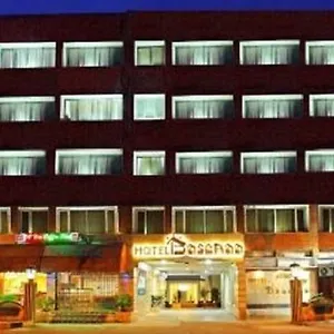 奥里斯巴瑟拉酒店 3*
