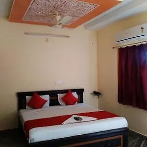 Apartment Sunshine Castle- Gachibowli *