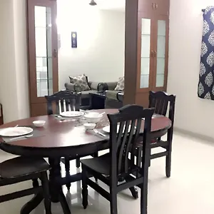 Prestige Service Apartment *