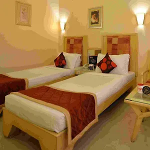 Oyo Premium Somajiguda Hotel 3*