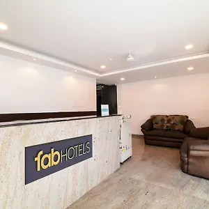 Hotel Fabhotel Royal Emirates Jubilee Hills 3*