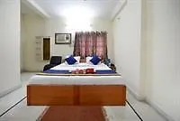 Oyo Banjara Hills Road No 13a Apartment