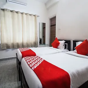 Hotel Oyo 14731 Hallmark Kukatpally Hyderabad